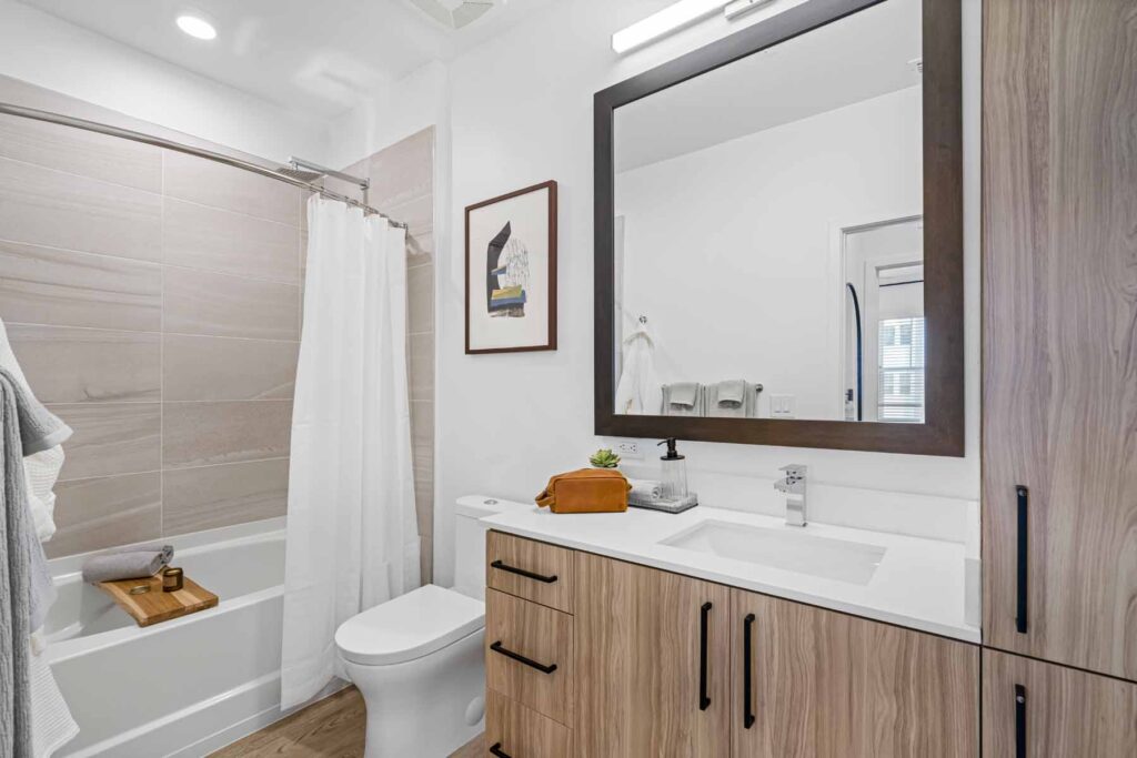 model bathroom - Caroline Waterford Lakes - Luxury Apartments in Orlando